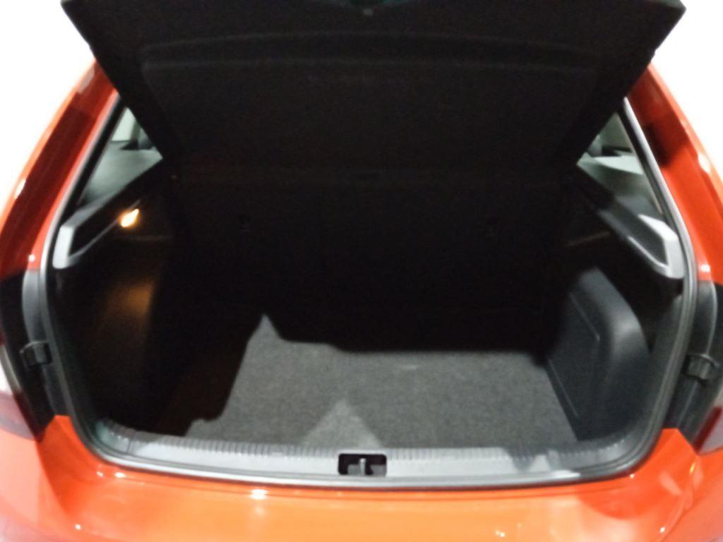 1.0 TSI Black Pack 81 kW (110 CV)