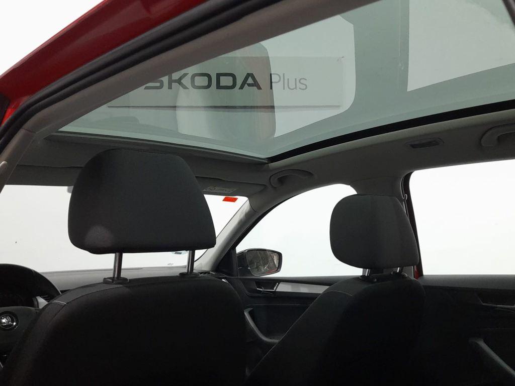 1.0 TSI Black Pack 81 kW (110 CV)
