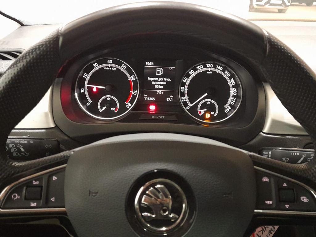 1.0 TSI Black Pack 81 kW (110 CV)