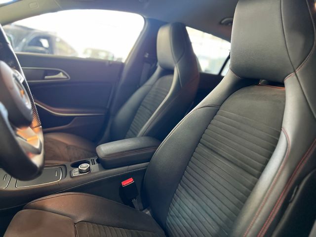 Mercedes-Benz CLA Shooting Brake 220 d 130 kW (177 CV)
