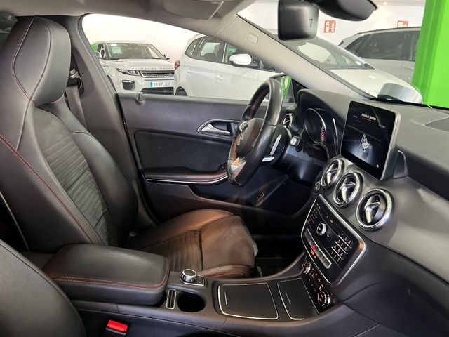 Mercedes-Benz CLA Shooting Brake 220 d 130 kW (177 CV)