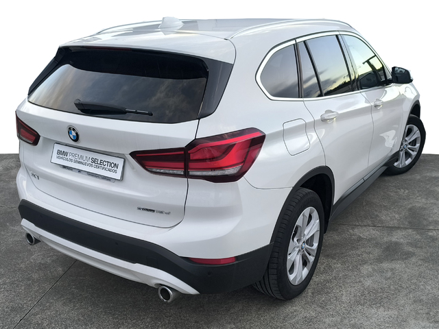 BMW X1 sDrive18d color Blanco. Año 2020. 110KW(150CV). Diésel. En concesionario Automóviles Oviedo S.A. de Asturias