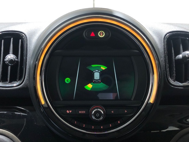 fotoG 21 del MINI MINI Countryman Cooper 100 kW (136 CV) 136cv Gasolina del 2020 en Madrid