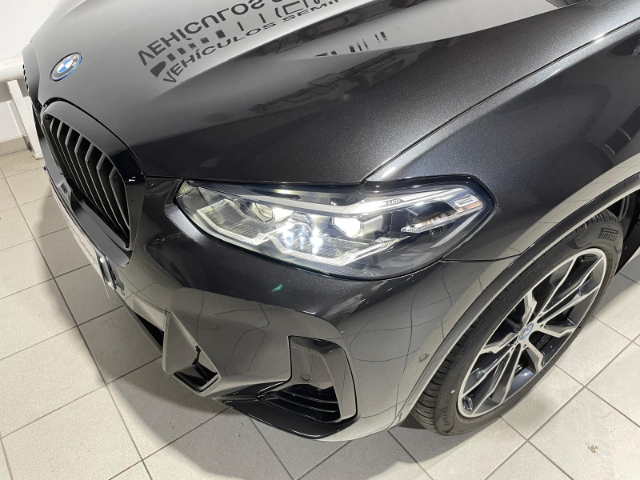 BMW X3 xDrive30e color Gris. Año 2024. 215KW(292CV). Híbrido Electro/Gasolina. En concesionario Hispamovil Elche de Alicante