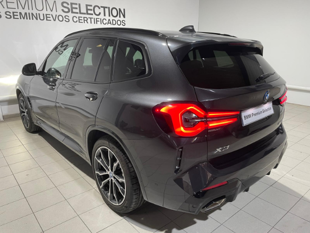 BMW X3 xDrive30e color Gris. Año 2024. 215KW(292CV). Híbrido Electro/Gasolina. En concesionario Hispamovil Elche de Alicante