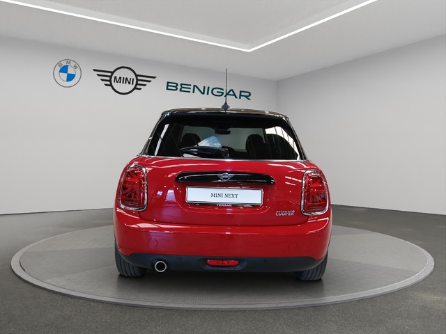 fotoG 4 del MINI MINI 5 Puertas Cooper 100 kW (136 CV) 136cv Gasolina del 2020 en Alicante
