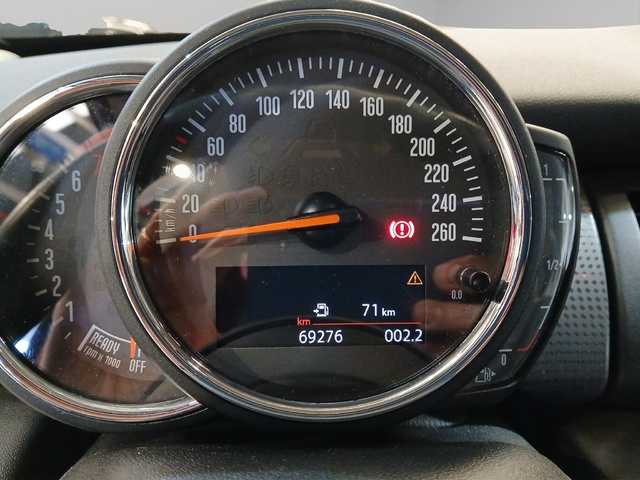 fotoG 11 del MINI MINI 5 Puertas Cooper 100 kW (136 CV) 136cv Gasolina del 2020 en Alicante