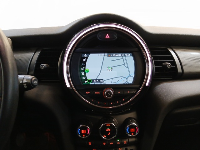 fotoG 13 del MINI MINI 5 Puertas Cooper 100 kW (136 CV) 136cv Gasolina del 2020 en Alicante