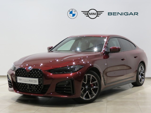 BMW Serie 4 420d Gran Coupe color Rojo. Año 2024. 140KW(190CV). Diésel. En concesionario SAN JUAN Automoviles Fersan S.A. de Alicante