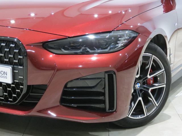 BMW Serie 4 420d Gran Coupe color Rojo. Año 2024. 140KW(190CV). Diésel. En concesionario SAN JUAN Automoviles Fersan S.A. de Alicante