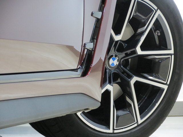 BMW Serie 4 420d Gran Coupe color Rojo. Año 2024. 140KW(190CV). Diésel. En concesionario SAN JUAN Automoviles Fersan S.A. de Alicante