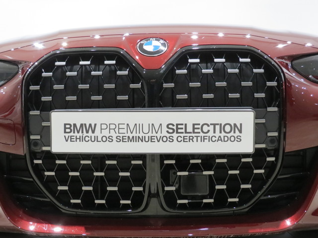 BMW Serie 4 420d Gran Coupe color Rojo. Año 2024. 140KW(190CV). Diésel. En concesionario SAN JUAN Automoviles Fersan S.A. de Alicante
