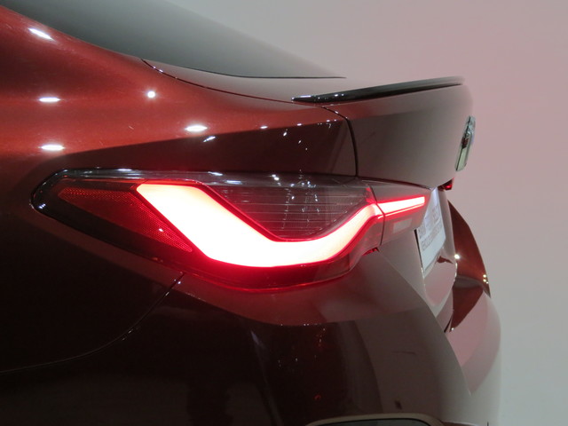 BMW Serie 4 420d Gran Coupe color Rojo. Año 2024. 140KW(190CV). Diésel. En concesionario SAN JUAN Automoviles Fersan S.A. de Alicante