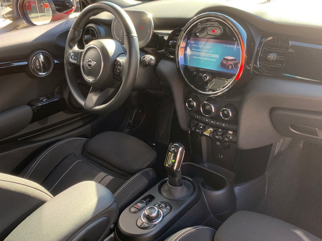 fotoG 7 del MINI MINI 3 Puertas Cooper SE 135 kW (184 CV) 184cv Eléctrico del 2021 en Pontevedra