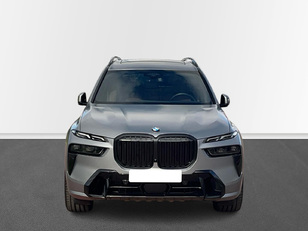 Fotos de BMW X7 xDrive40d color Gris. Año 2024. 259KW(352CV). Diésel. En concesionario Murcia Premium S.L. AV DEL ROCIO de Murcia