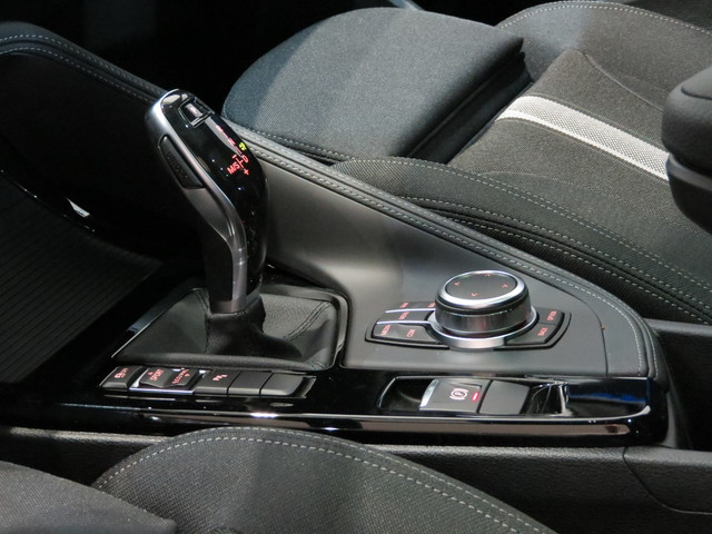 BMW X2 sDrive18i color Negro. Año 2021. 103KW(140CV). Gasolina. En concesionario ALZIRA Automoviles Fersan, S.A. de Valencia