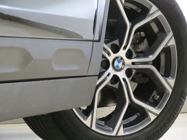 BMW X2 sDrive18i color Negro. Año 2021. 103KW(140CV). Gasolina. En concesionario ALZIRA Automoviles Fersan, S.A. de Valencia