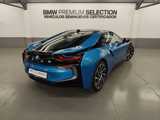 BMW i8 i8 Coupe color Azul. Año 2018. 266KW(362CV). Híbrido Electro/Gasolina. En concesionario Autoberón de La Rioja