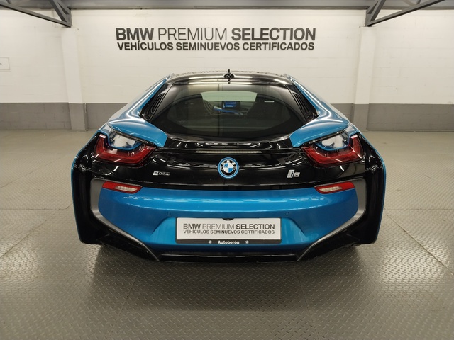 BMW i8 i8 Coupe color Azul. Año 2018. 266KW(362CV). Híbrido Electro/Gasolina. En concesionario Autoberón de La Rioja