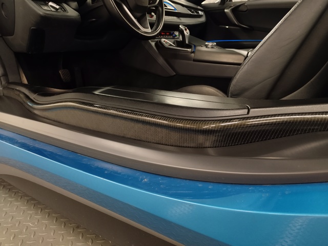 BMW i8 i8 Coupe color Azul. Año 2018. 266KW(362CV). Híbrido Electro/Gasolina. En concesionario Autoberón de La Rioja