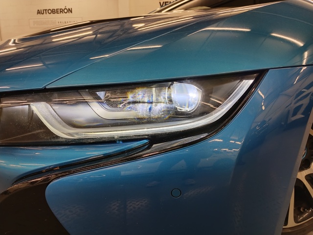 BMW i8 i8 Coupe color Azul. Año 2018. 266KW(362CV). Híbrido Electro/Gasolina. En concesionario Autoberón de La Rioja