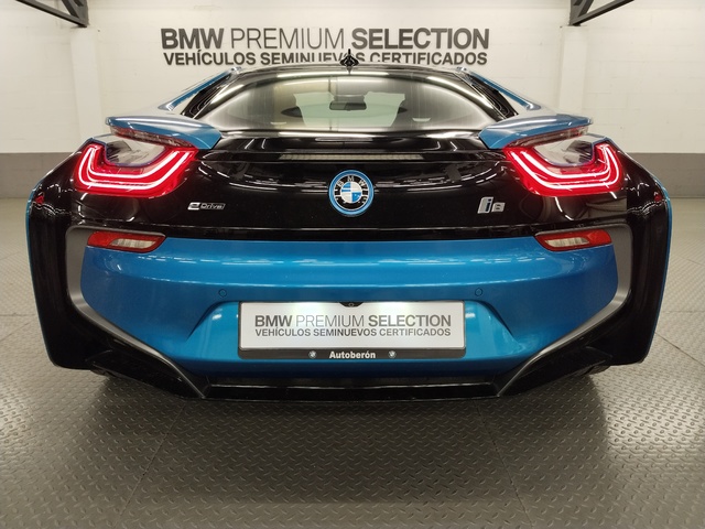 BMW i8 i8 Coupe color Azul. Año 2018. 266KW(362CV). Híbrido Electro/Gasolina. En concesionario Autoberón de La Rioja