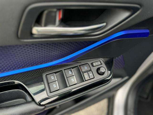 Toyota C-HR 1.8 125H Dynamic Plus 90 kW (122 CV)