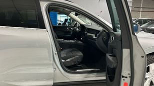 Volvo XC60 B4 D Core Auto 145 kW (197 CV) - 7 Volvo XC60 B4 D Ocasión 145 KW (197CV) - 7