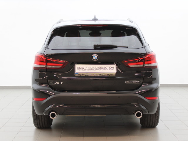 BMW X1 xDrive18d color Negro. Año 2020. 110KW(150CV). Diésel. En concesionario Augusta Aragon S.A. de Zaragoza