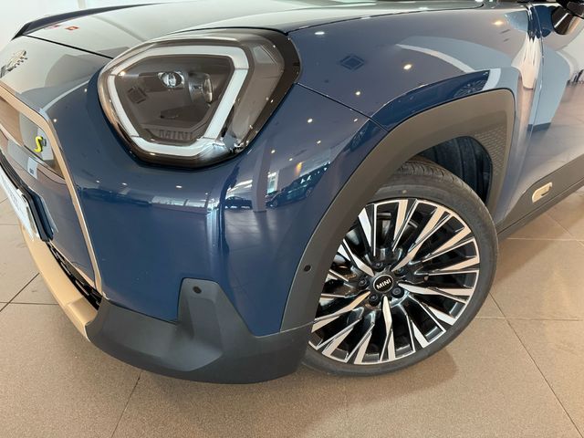 fotoG 5 del MINI MINI Aceman SE 160 kW (218 CV) 218cv Eléctrico del 2024 en Salamanca