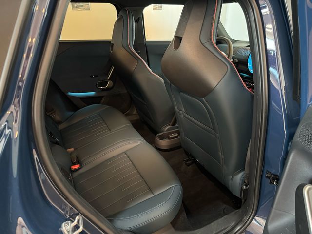 fotoG 14 del MINI MINI Aceman SE 160 kW (218 CV) 218cv Eléctrico del 2024 en Salamanca