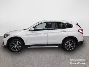 Fotos de BMW X1 sDrive18d color Blanco. Año 2021. 110KW(150CV). Diésel. En concesionario Unicars Ponent de Lleida