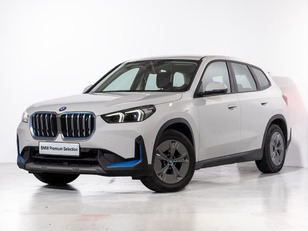 Fotos de BMW iX1 xDrive30 color Blanco. Año 2023. 230KW(313CV). Eléctrico. En concesionario Oliva Motor Girona de Girona