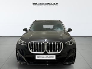 Fotos de BMW X1 sDrive20i color Negro. Año 2023. 125KW(170CV). Gasolina. En concesionario Automotor Premium Velázquez - Málaga de Málaga