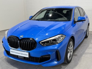 Fotos de BMW Serie 1 118d color Azul. Año 2024. 110KW(150CV). Diésel. En concesionario Motor Munich Cadi - Manresa - VO de Barcelona