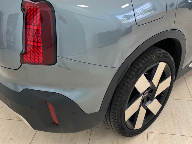 fotoG 11 del MINI MINI Countryman C 125 kW (170 CV) 170cv Gasolina del 2024 en León