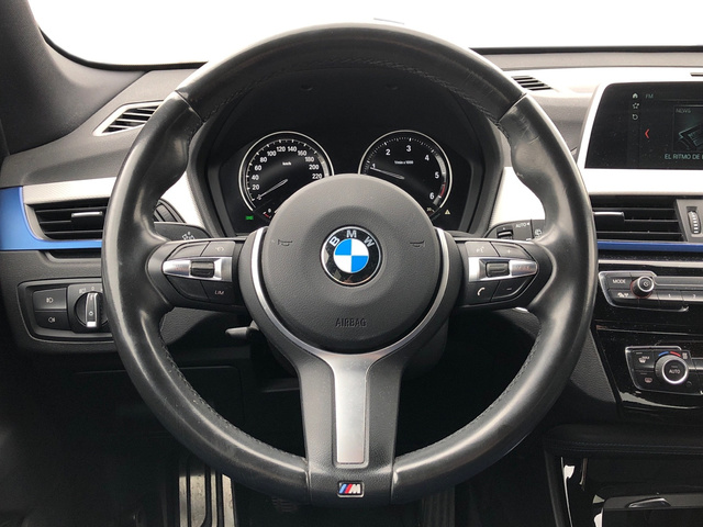 BMW X1 sDrive18d color Azul. Año 2018. 110KW(150CV). Diésel. En concesionario Vehinter Alcorcón de Madrid