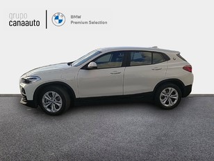 Fotos de BMW X2 xDrive25e color Blanco. Año 2020. 162KW(220CV). Híbrido Electro/Gasolina. En concesionario CANAAUTO - TACO de Sta. C. Tenerife