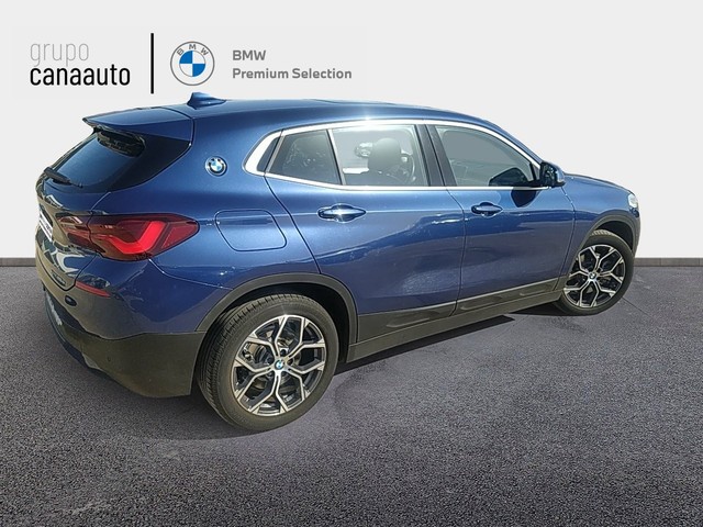 BMW X2 xDrive25e color Azul. Año 2020. 162KW(220CV). Híbrido Electro/Gasolina. En concesionario TACO de Sta. C. Tenerife