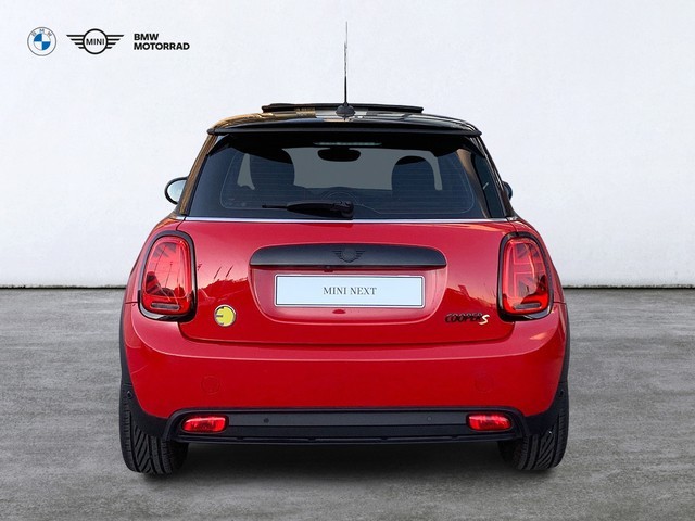 fotoG 4 del MINI MINI 3 Puertas Cooper SE 135 kW (184 CV) 184cv Eléctrico del 2023