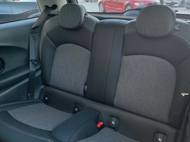 fotoG 8 del MINI MINI 3 Puertas Cooper SE 135 kW (184 CV) 184cv Eléctrico del 2023
