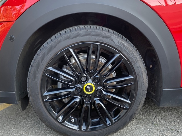fotoG 17 del MINI MINI 3 Puertas Cooper SE 135 kW (184 CV) 184cv Eléctrico del 2023