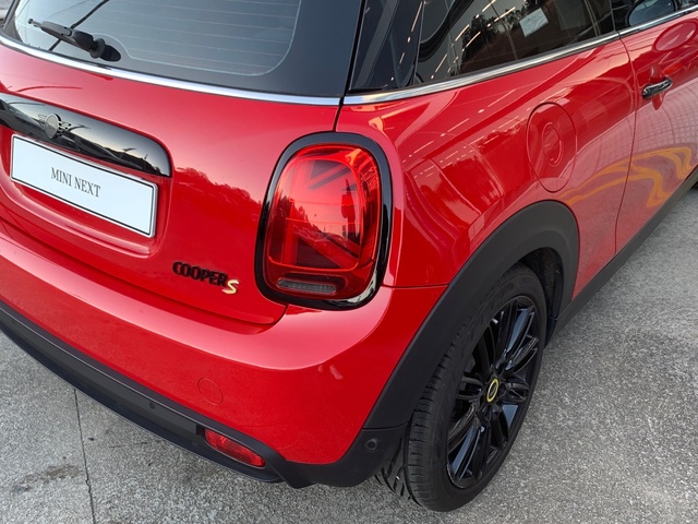 fotoG 18 del MINI MINI 3 Puertas Cooper SE 135 kW (184 CV) 184cv Eléctrico del 2023