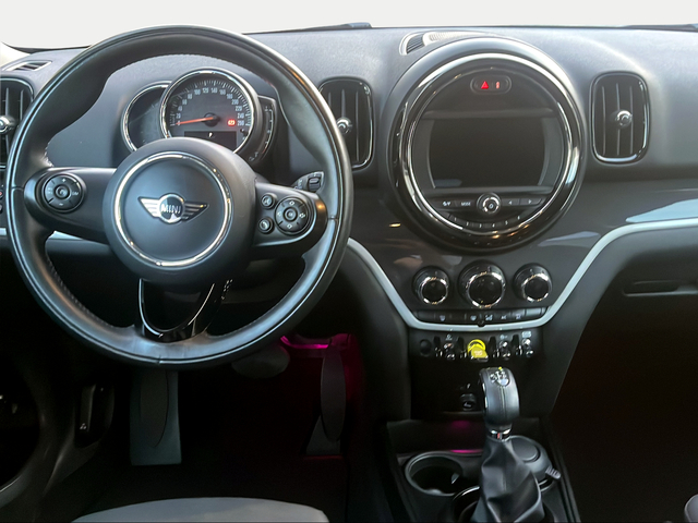 fotoG 6 del MINI MINI Countryman Cooper S E ALL4 165 kW (224 CV) 224cv Híbrido Electro/Gasolina del 2018 en Granada