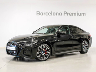 Fotos de BMW i4 M50 color Negro. Año 2024. 400KW(544CV). Eléctrico. En concesionario Barcelona Premium -- GRAN VIA de Barcelona