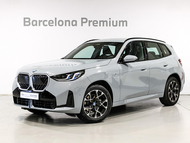 BMW X3 xDrive20d color Gris. Año 2024. 145KW(197CV). Diésel. En concesionario Barcelona Premium -- GRAN VIA de Barcelona