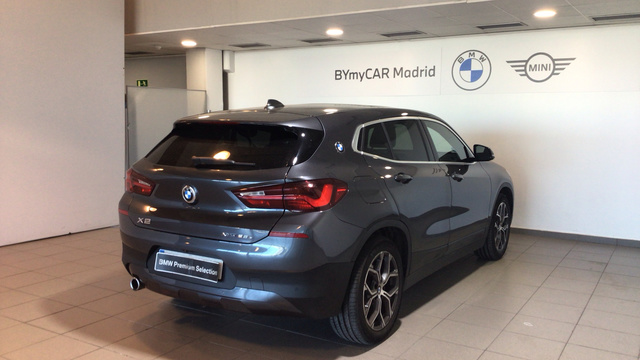 BMW X2 xDrive25e color Gris. Año 2021. 162KW(220CV). Híbrido Electro/Gasolina. En concesionario BYmyCAR Madrid - Alcalá de Madrid