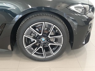 BMW Serie 4 420d Gran Coupe color Negro. Año 2024. 140KW(190CV). Diésel. En concesionario Automoviles Bertolin S.L. de Valencia