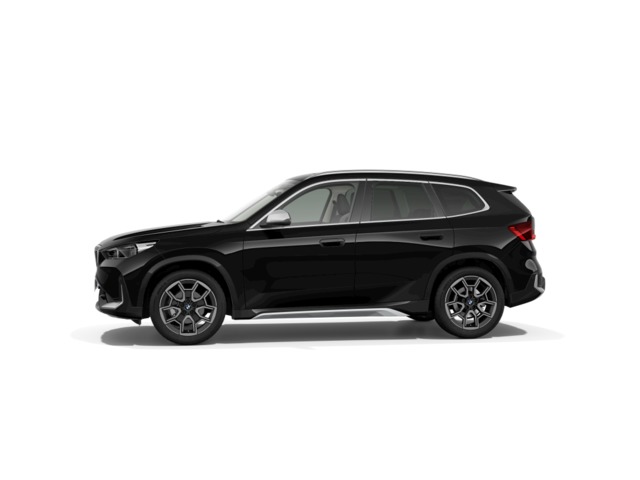 BMW X1 xDrive20d color Negro. Año 2023. 120KW(163CV). Diésel. En concesionario Caetano Cuzco, Alcalá de Madrid