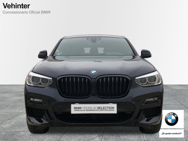 BMW X4 xDrive30i color Negro. Año 2020. 185KW(252CV). Gasolina. En concesionario Momentum S.A. de Madrid